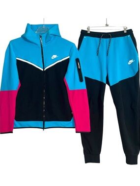 NIKE Tech Fleece Sweatpants Hoodie Set Size M/L South Beach Black/Blue/Fireberry